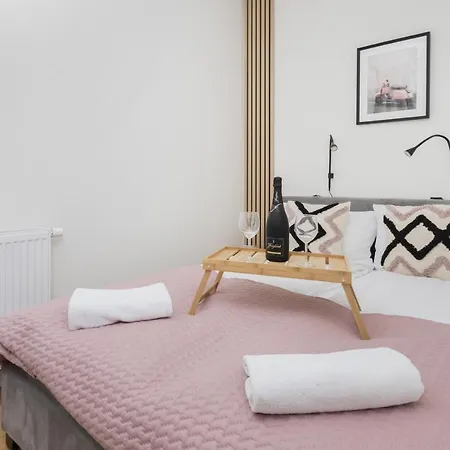Vespa By Renters Γκντανσκ